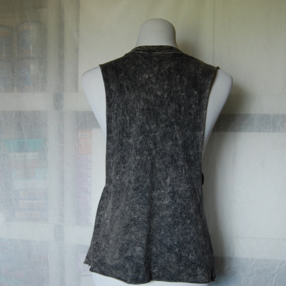 LA Teez Tank - Picture 6 of 7